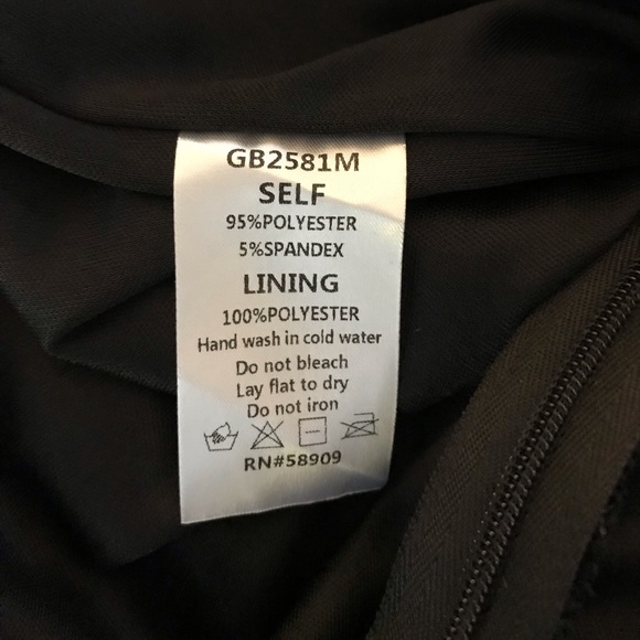 NWT! Gorgeous GB Black Sequin VNeck Floor Length Gown with Leg Opening Size Med - Picture 13 of 14